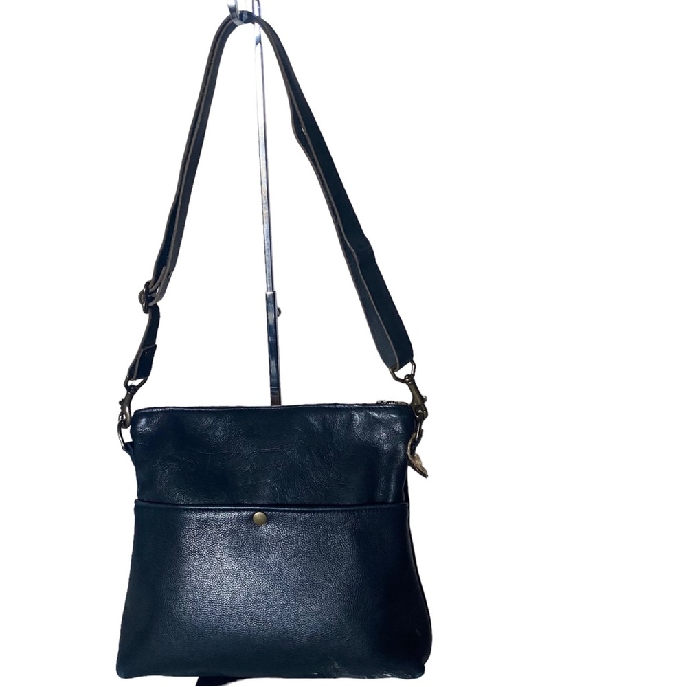 Margot black leather crossbody bag (BG)